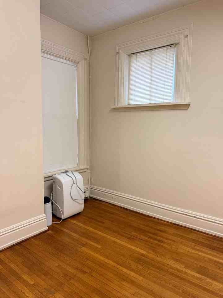 150 W Louther St - Photo 7 of 35