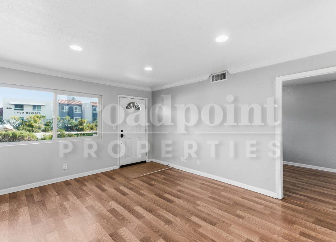 1423 N Broadway #E - Photo 3 of 26