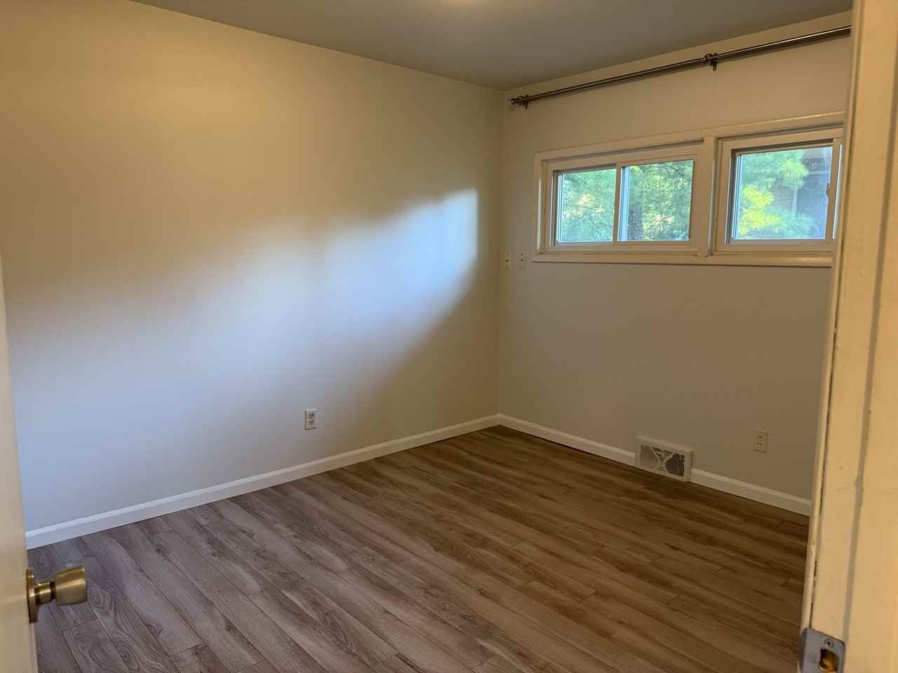 413 S Revena Blvd #413 - Photo 6 of 16
