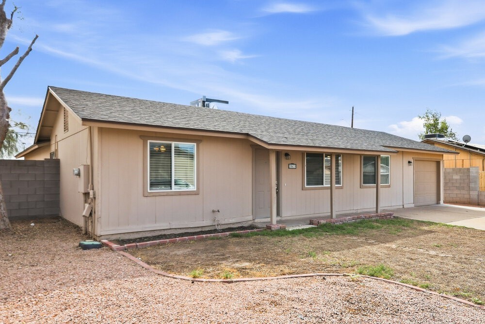 20419 N 8th Ave - Photo 4 of 17