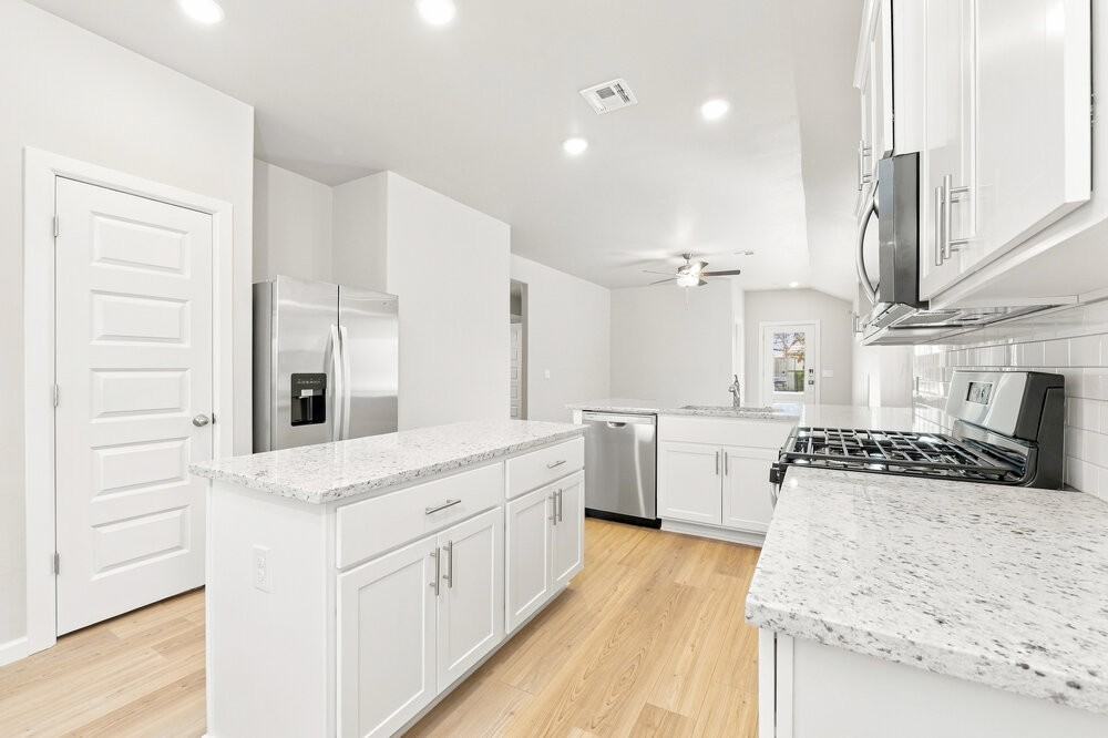 12725 Carrara Ln - Photo 7 of 16