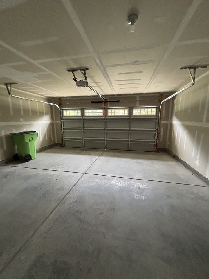 282 N Coral Bells Way #1 - Photo 6 of 38