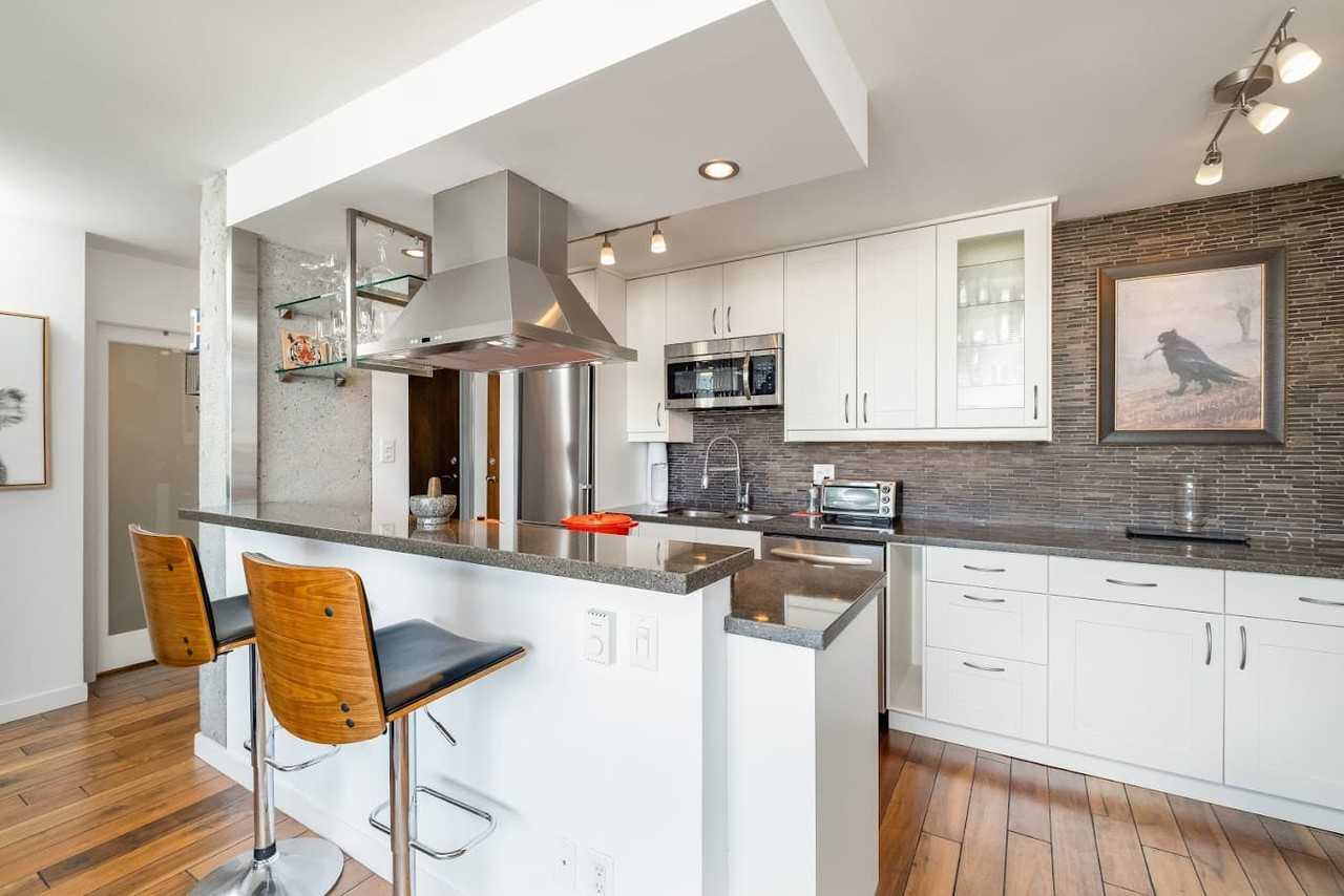 1725 Stratford Place Apts. - Photo 7 of 22