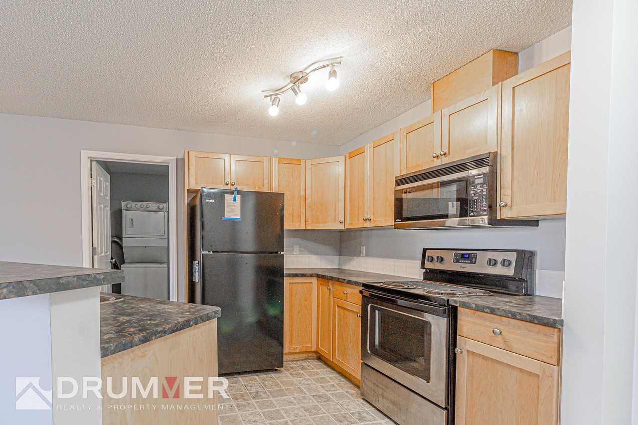 222 - Photo 4 of 27