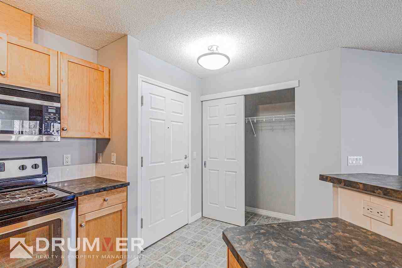 222 - Photo 6 of 27