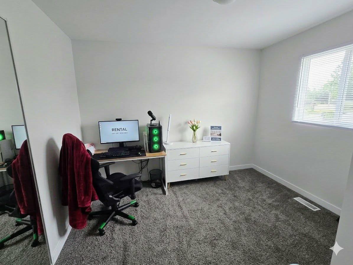 908 Madeline St - Photo 5 of 12