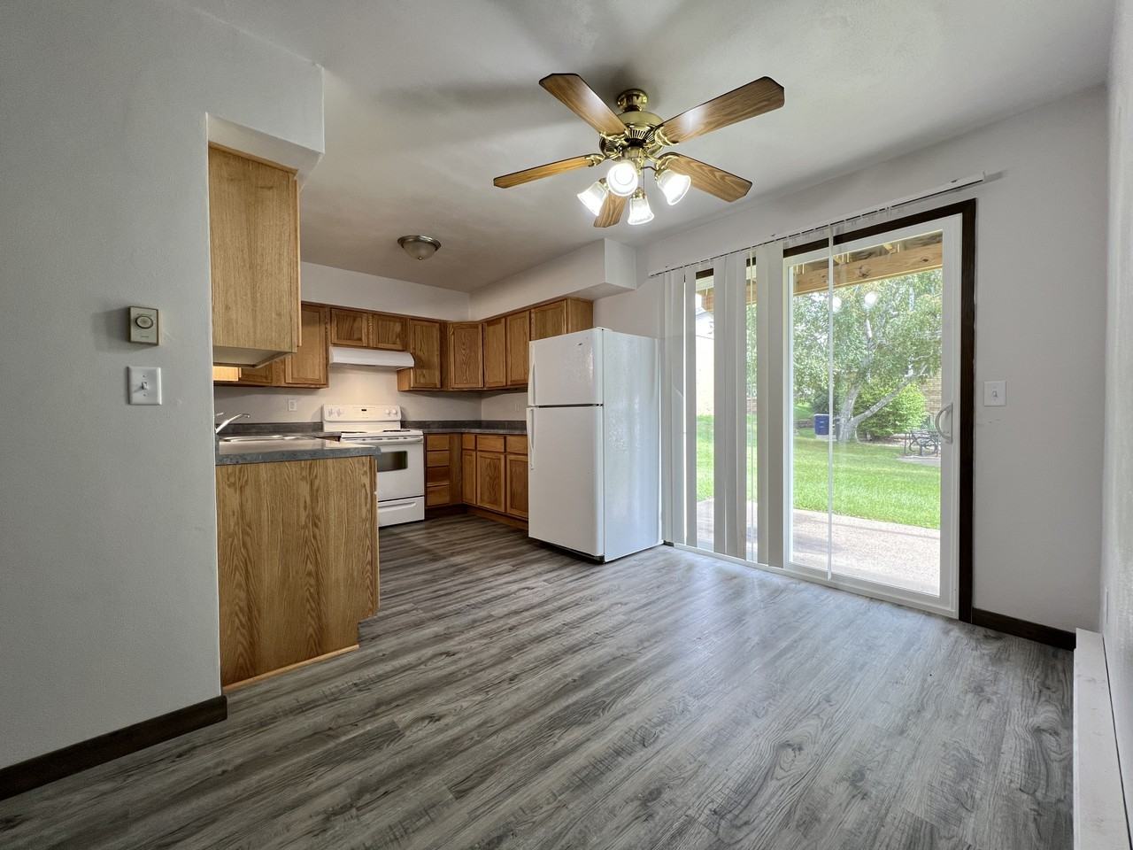 3170 Hillcrest Rd #2 - Photo 3 of 13