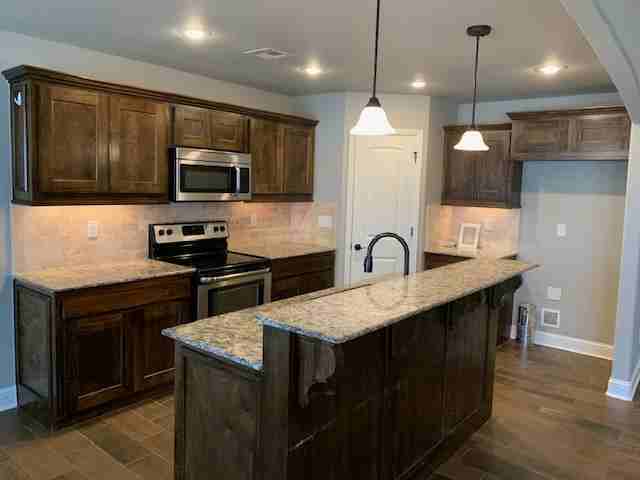 2050 Eagle Dr #1 - Photo 3 of 15