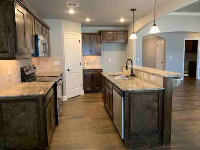 2050 Eagle Dr #1 - Photo 4 of 15