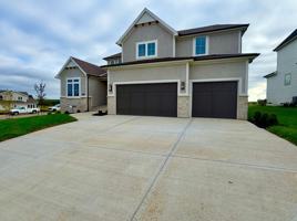 featured image of 17621 Carter St