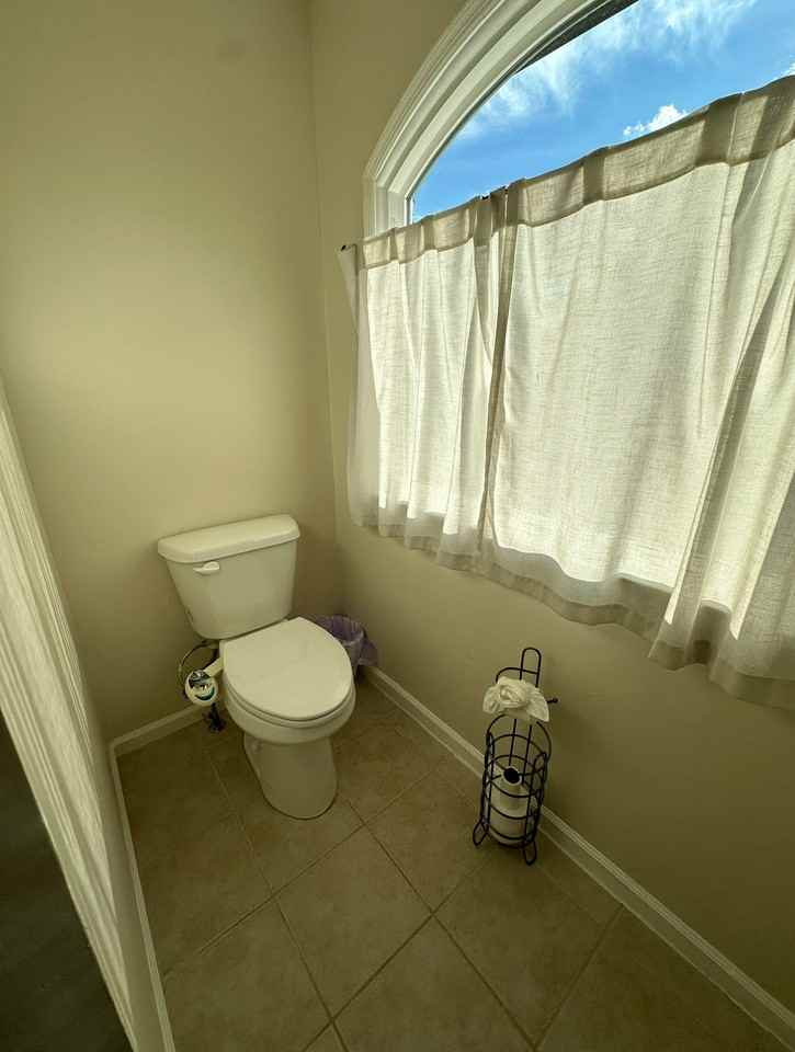 906 Mill Stone Dr - Photo 5 of 6