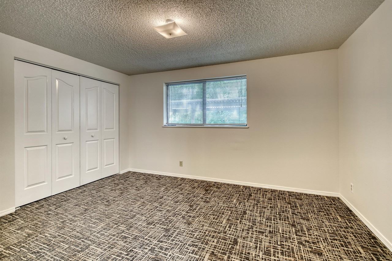 3713 South Gekeler LaneAPT #1 - Photo 7 of 19