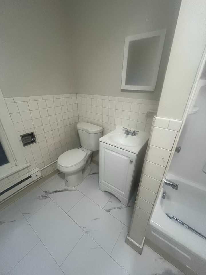 137 Susquehanna St #2 - Photo 4 of 14