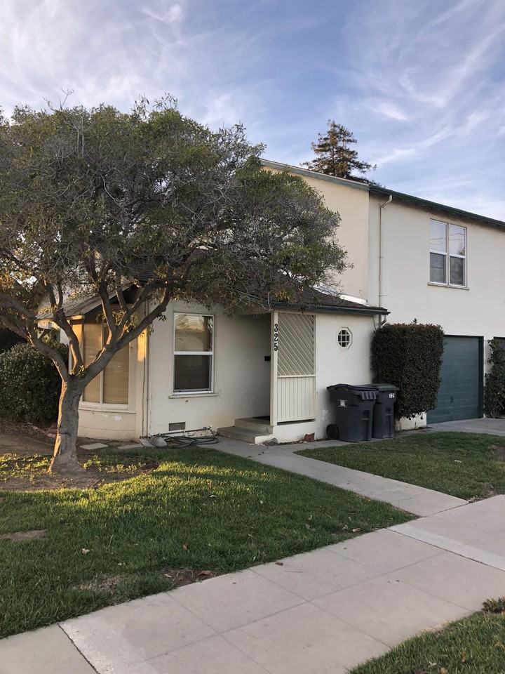College Drive - 315 S. College Drive - Photo 2 of 2