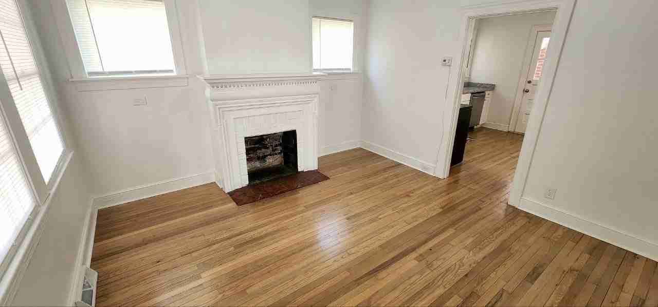 504 N Arendell Ave #1 - Photo 6 of 13