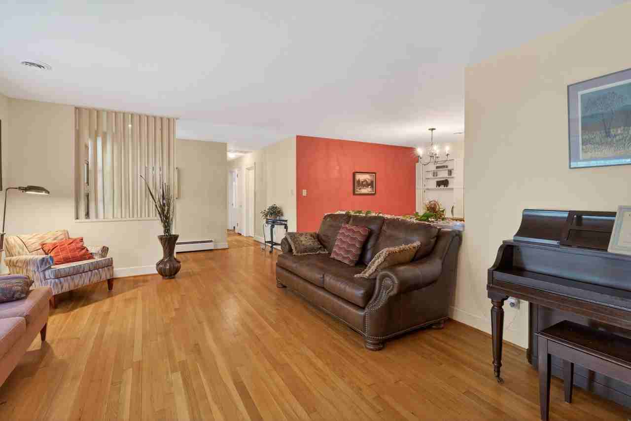 317 Central Pkwy #1 - Photo 4 of 26