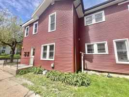 featured image of 306 N Academy St #3