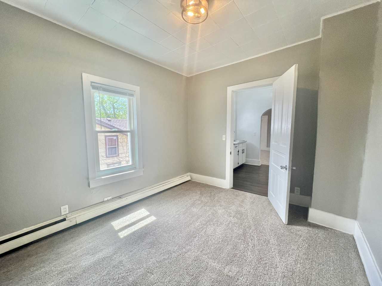 306 N Academy St #3 - Photo 7 of 16