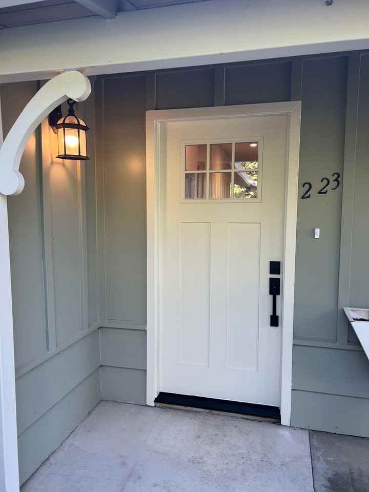 223 Grand Canyon Dr - Photo 3 of 16