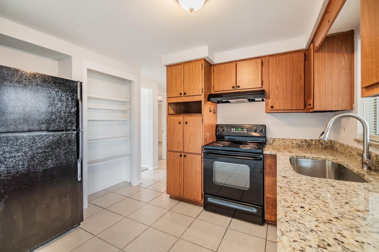3642 Berkshire St #1 - Photo 7 of 20