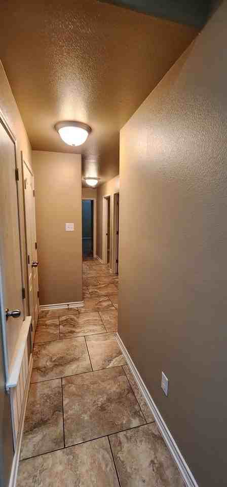 5605 Settlers Ct Apt B - Photo 7 of 21