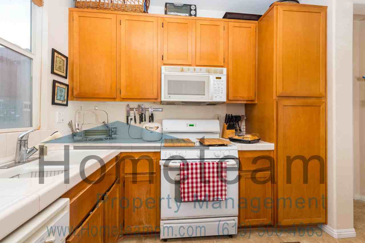 1549 Barberry Pl - Photo 3 of 24