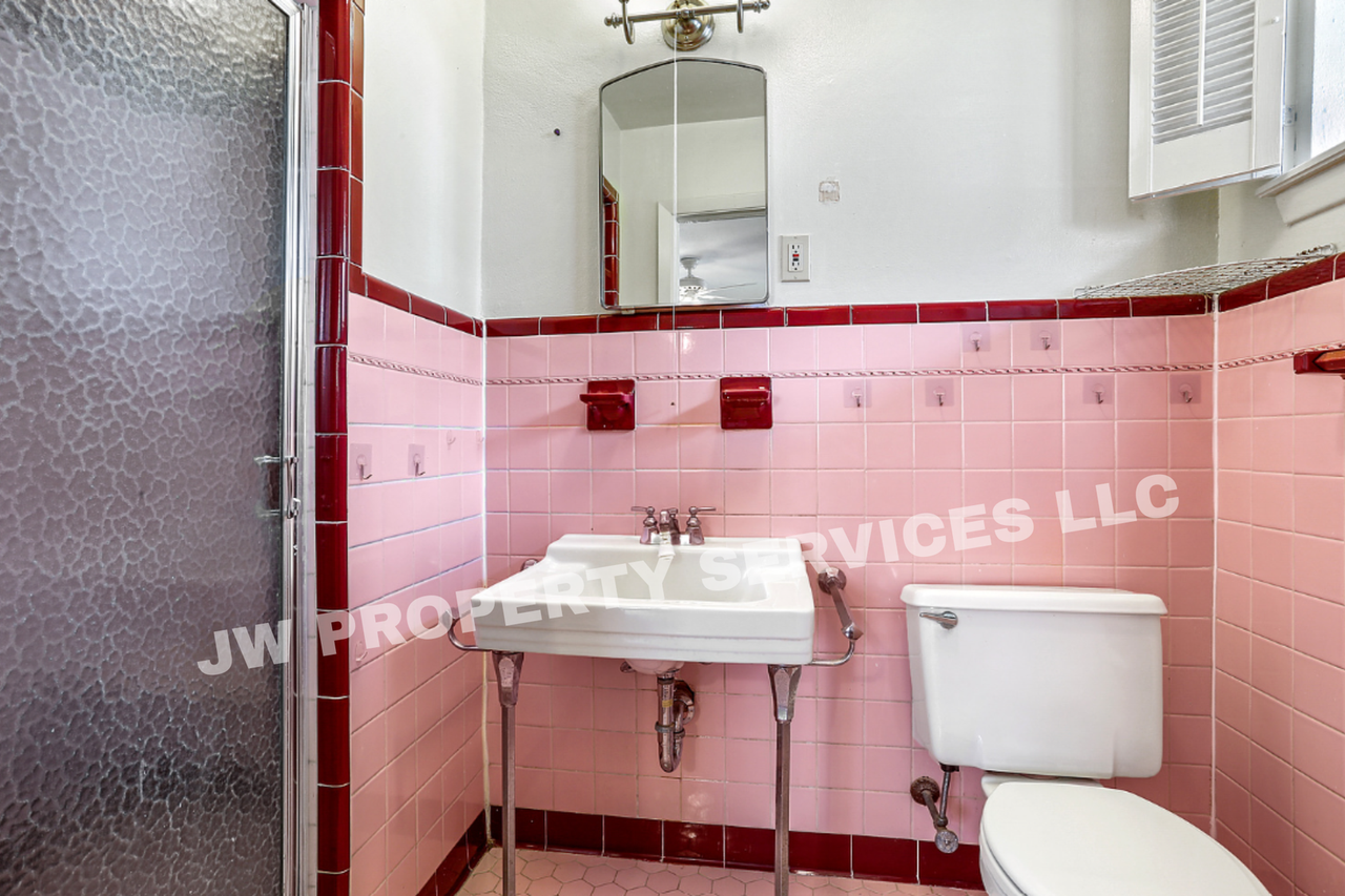 226 Sena Dr - Photo 6 of 11