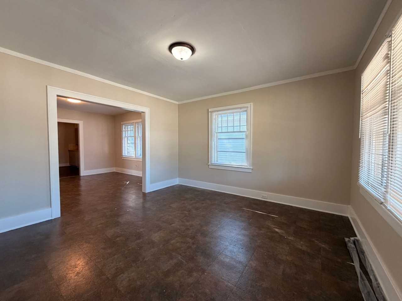 310 Lane Ave Sw - Photo 3 of 16