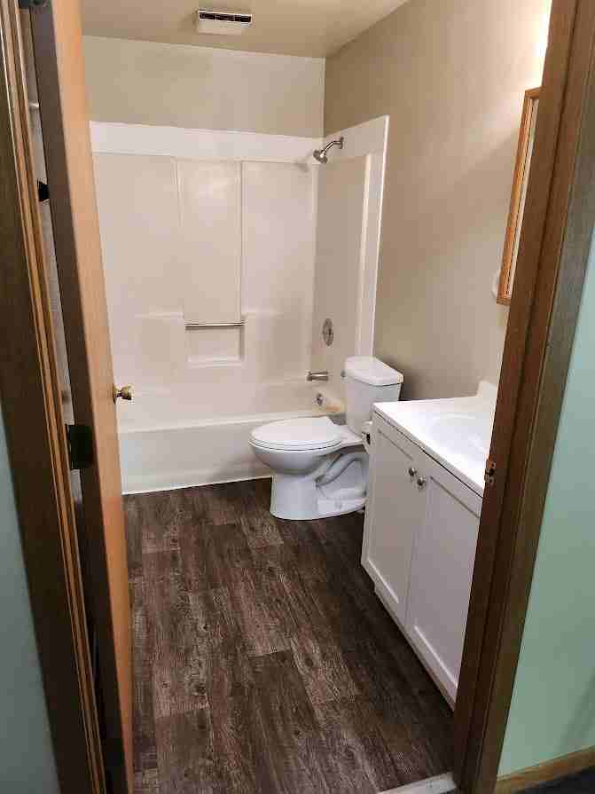 657 Foxtree Cir #6 - Photo 4 of 8