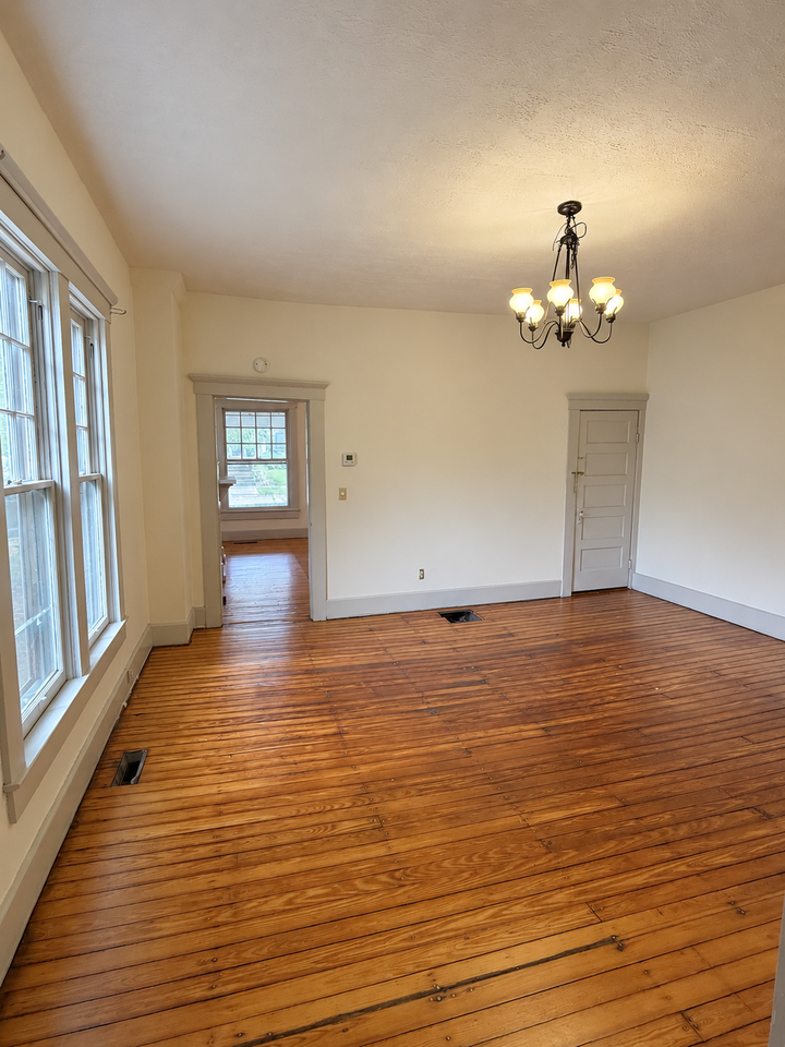 423 Steele St #423STEELE - Photo 4 of 8