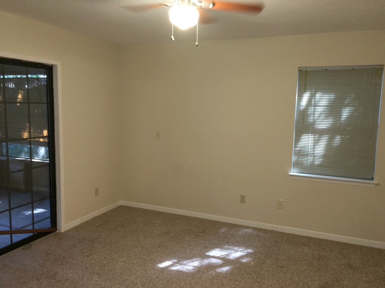 88 4th St - Photo 4 of 9
