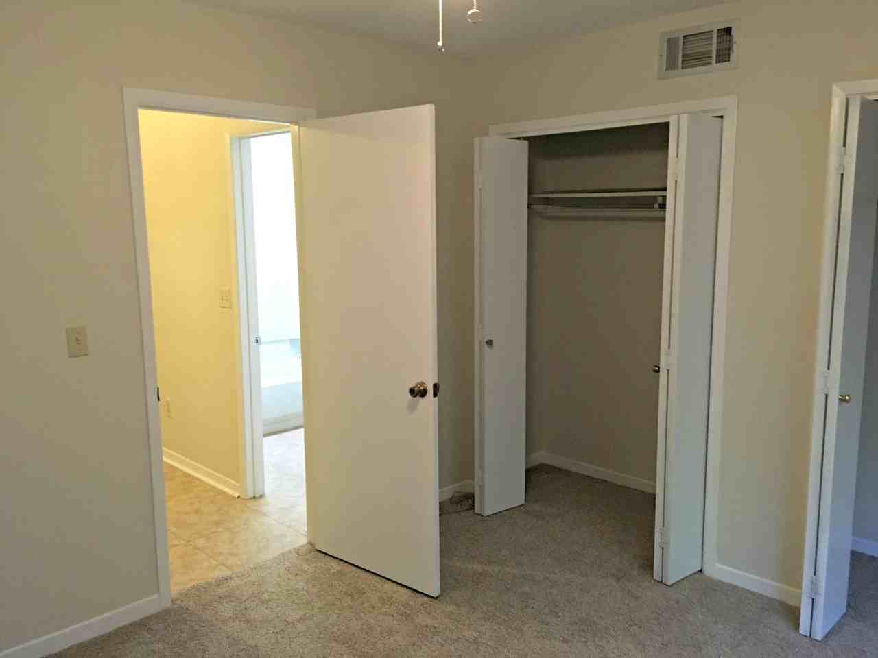 88 4th St - Photo 6 of 9