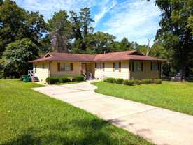 411 Montrose St - Photo 1 of 1