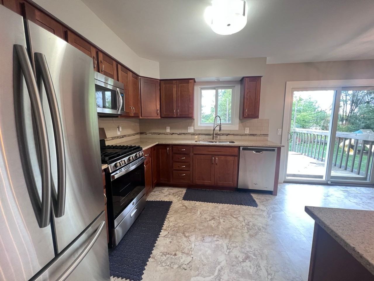 3003 Winesap Dr Ne - Photo 2 of 23