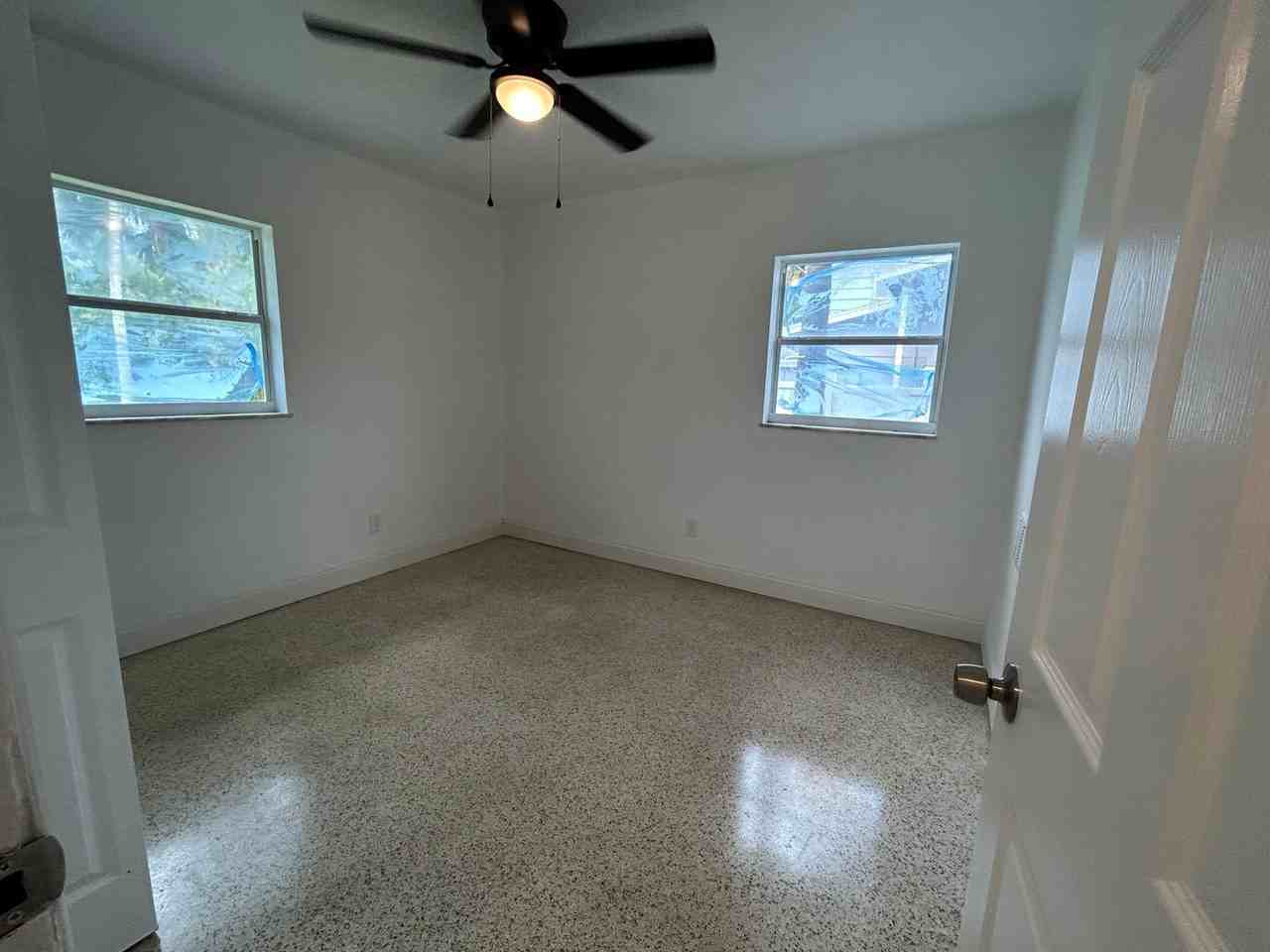 1148 Clearwater Rd - Photo 7 of 7