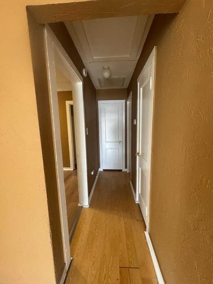 106 S Belleview St - Photo 6 of 10