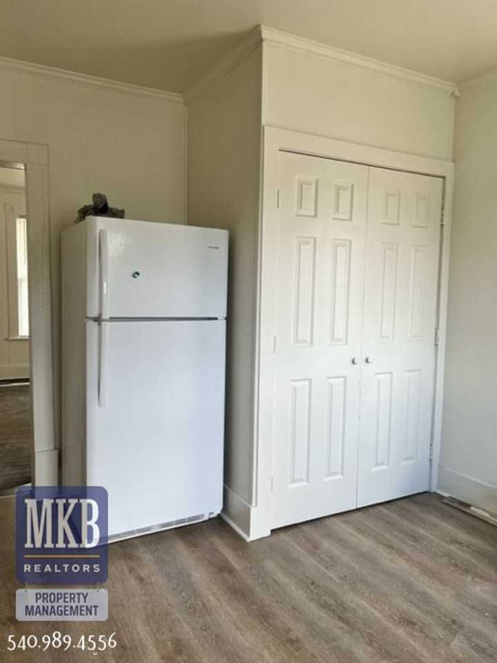 501 Rutherford Ave Nw - Photo 4 of 12