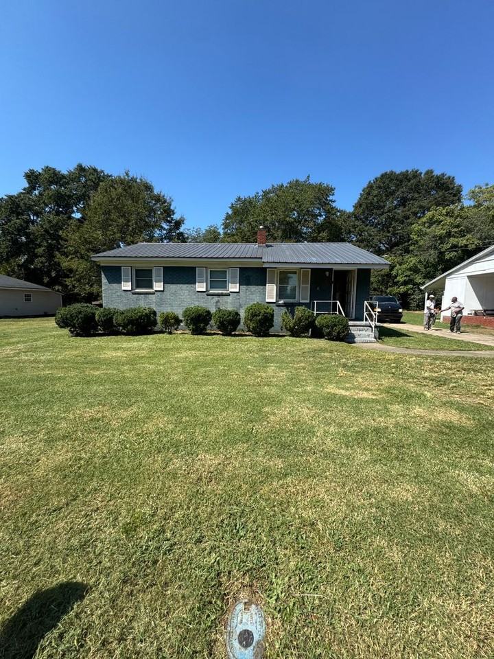 608 Hamrick St - Photo 2 of 20