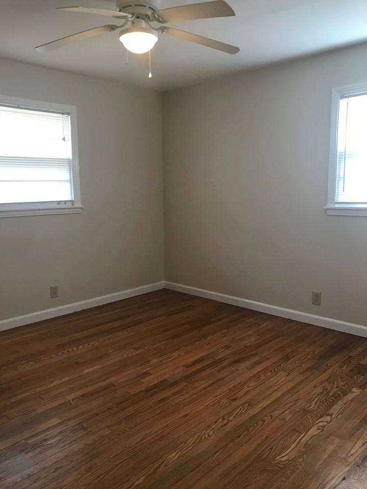244 Donelson Hills Dr - Photo 5 of 10