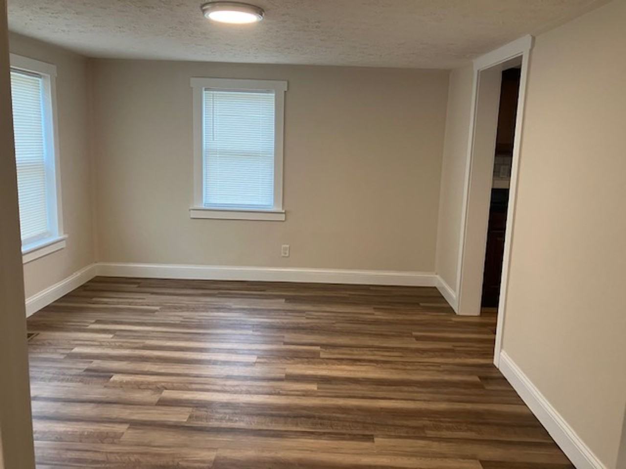821 Dubois Rd - Photo 2 of 18