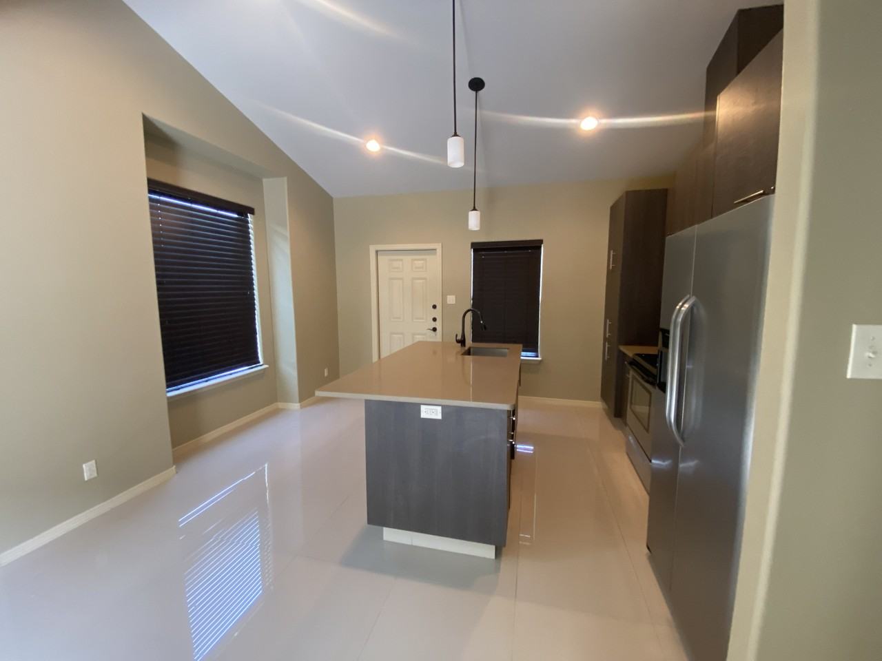 1206 Upas Dr #2 - Photo 3 of 11