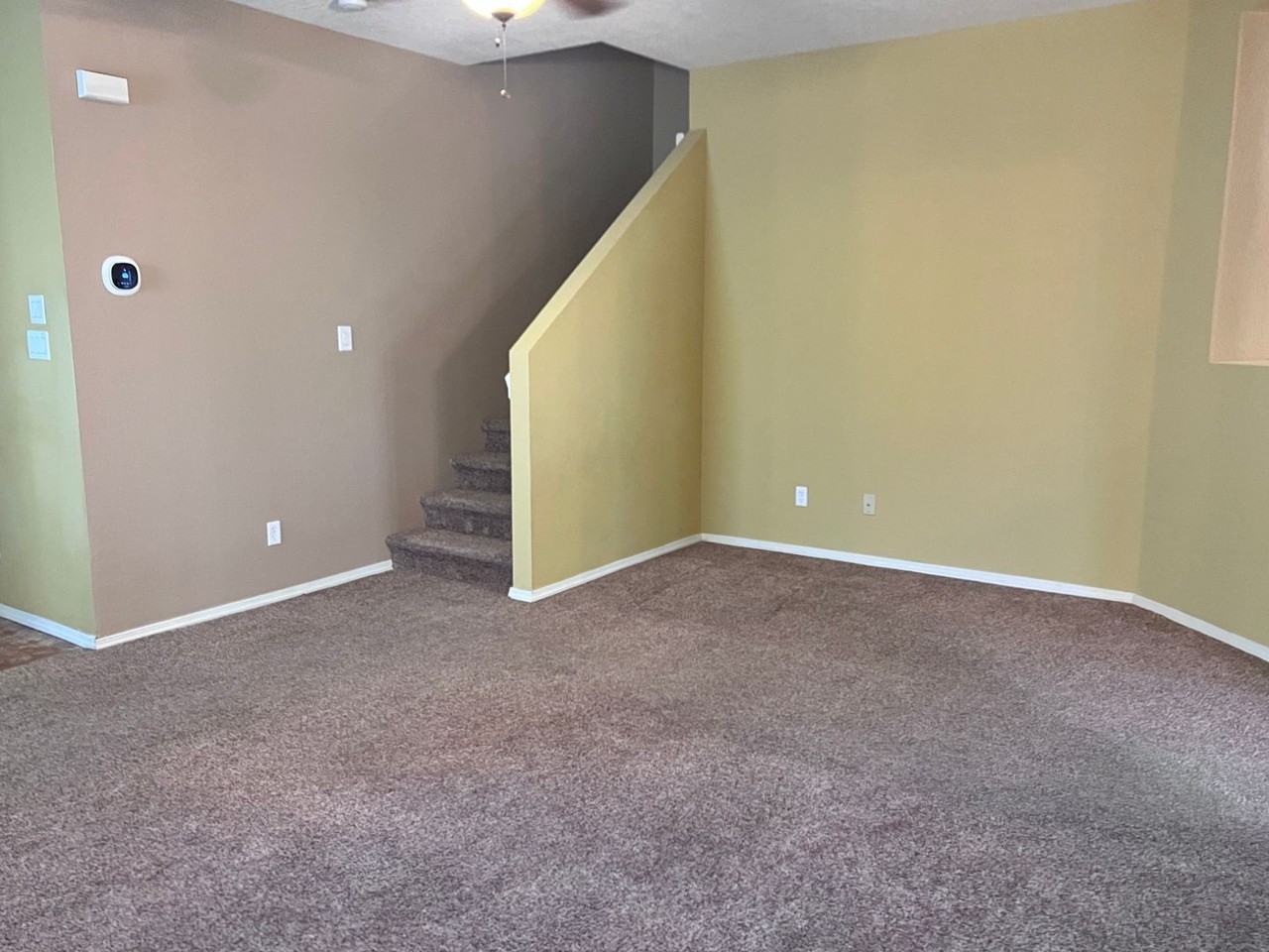 7705 La Brea St Ne - Photo 3 of 28
