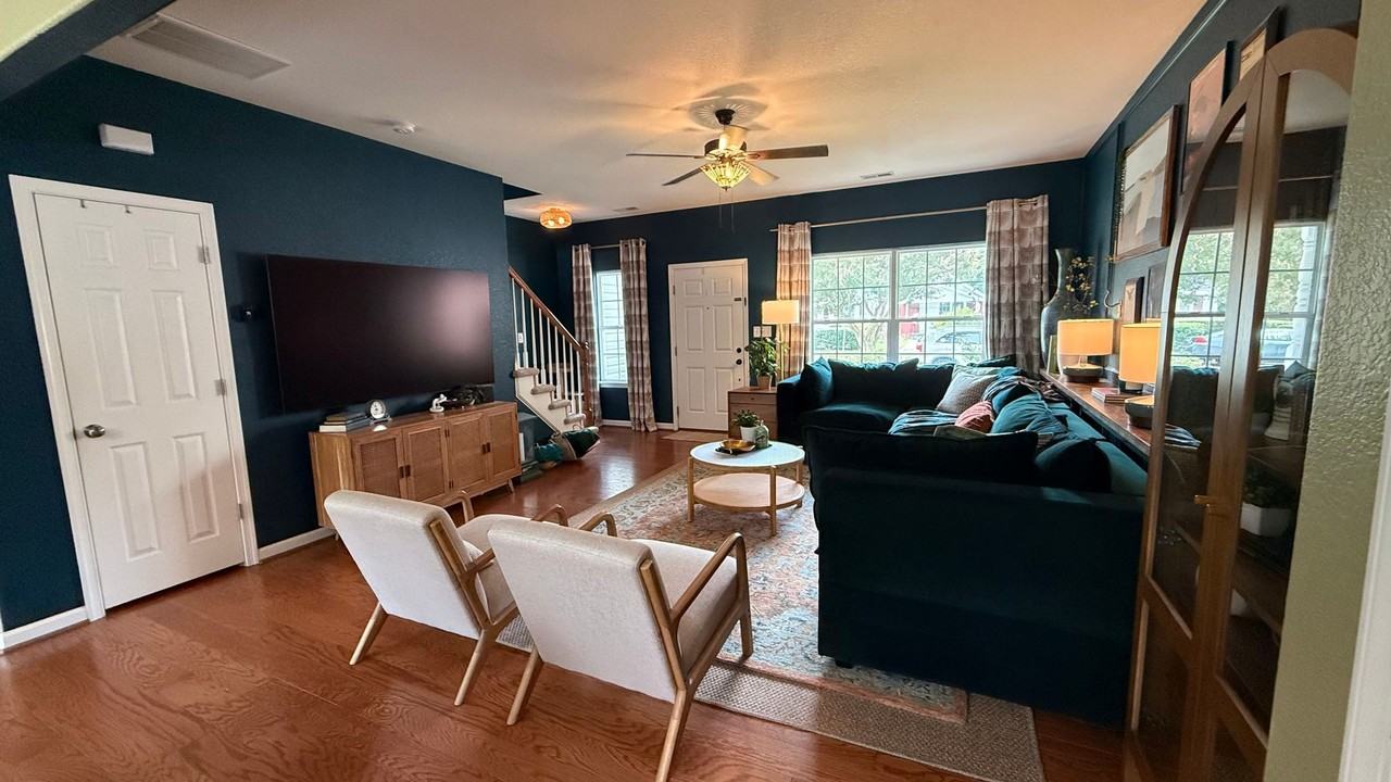 136 Filbert St - Photo 3 of 36