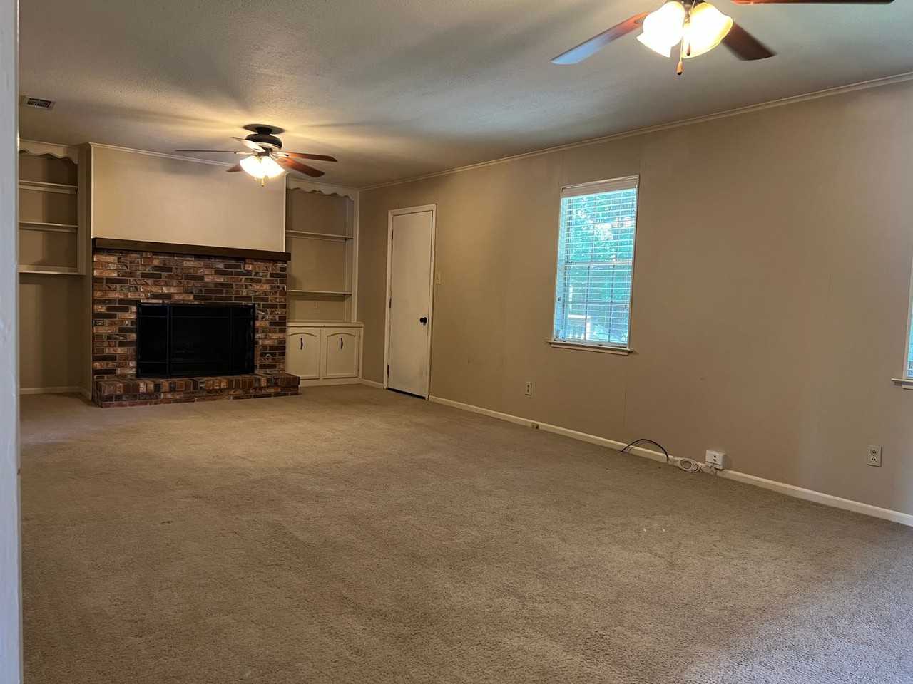 14 Feldspar Ct - Photo 4 of 20