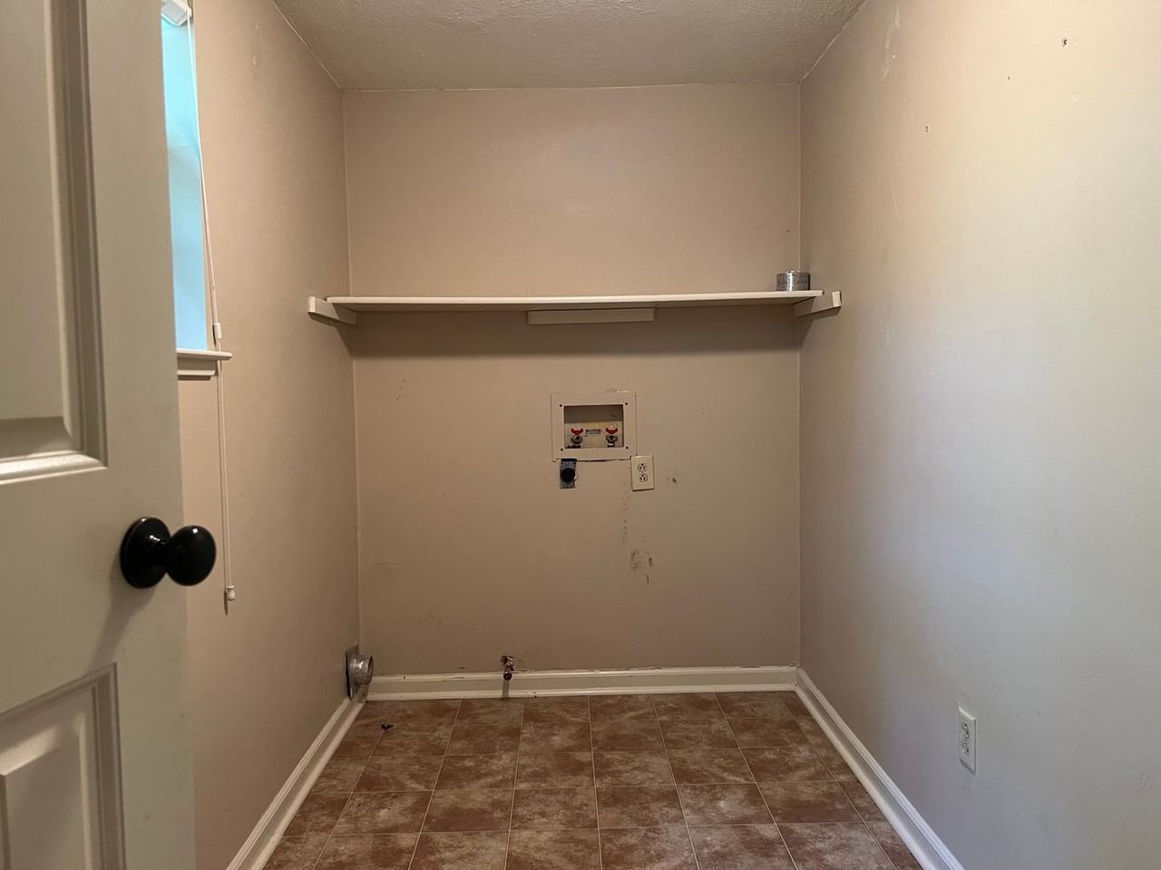 14 Feldspar Ct - Photo 6 of 20
