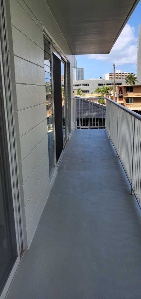 1635 Dole St #302 - Photo 4 of 13