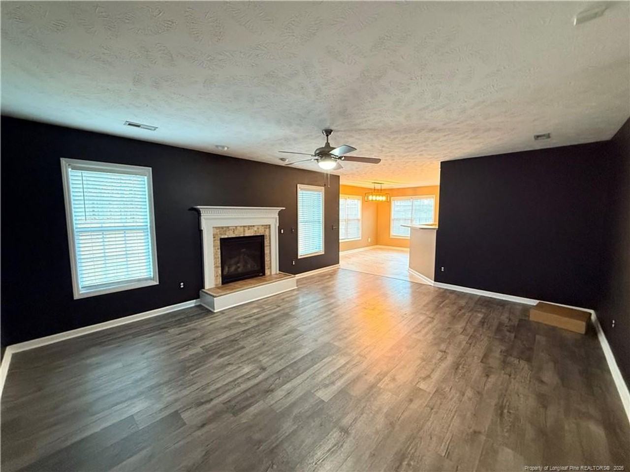 68 Sunridge Dr - Photo 3 of 21