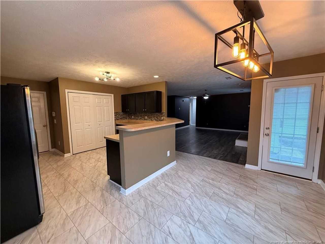 68 Sunridge Dr - Photo 5 of 21