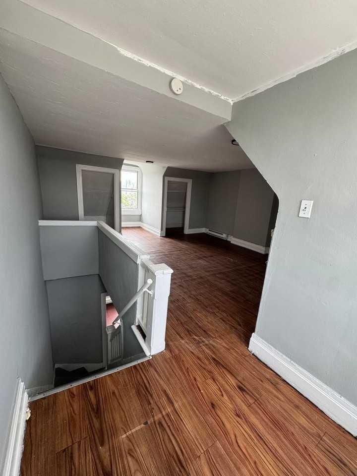 844 N 7th St - Photo 7 of 7
