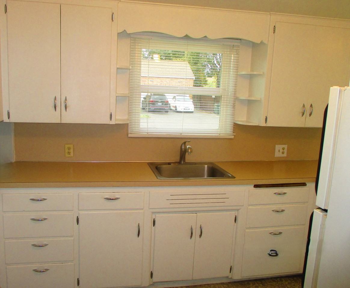 903 5th Ave Nw - Photo 4 of 15